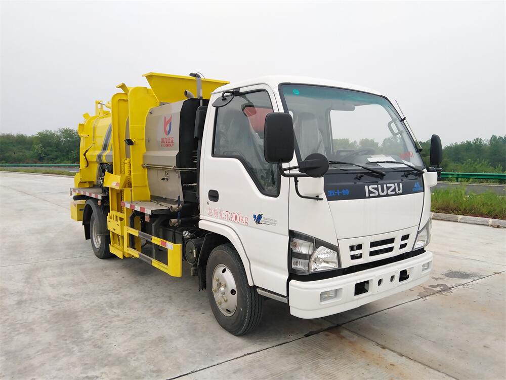 6方餐廚垃圾車(chē)-慶鈴五十鈴國(guó)六6方廚余泔水餐廚垃圾車(chē)廠家（方罐）